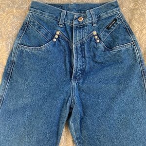 Rockies high waisted jeans!